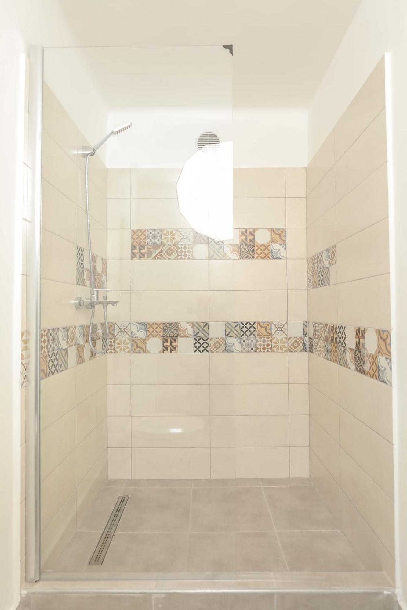 Sub-Level Urban Apartment Клуж-Напока Экстерьер фото